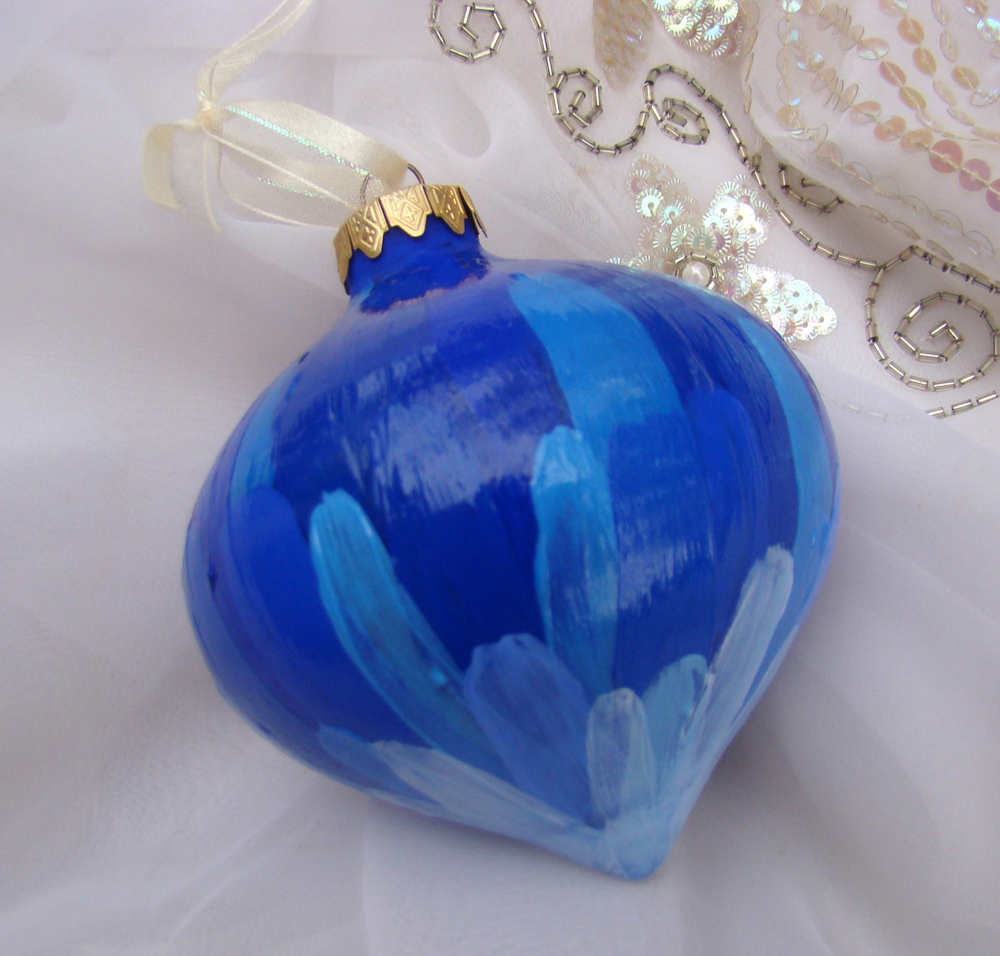 Winter Blue Holiday Oranament